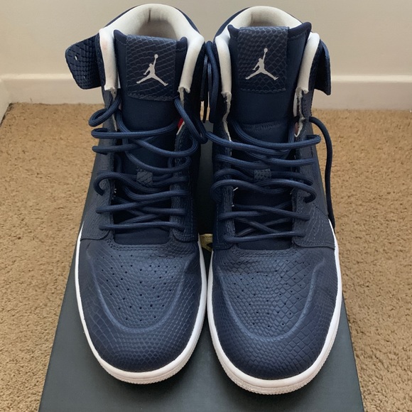 jordan 1 retro nouveau navy snake